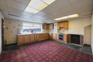 Photo 32- click for photo gallery